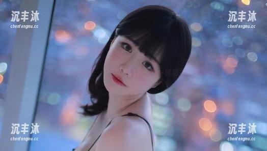 Addielyn(에디린)夜景图包：每一帧都是一种挑逗