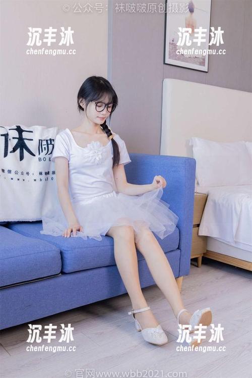 BoBoSocks袜啵啵 - 一次性满足你的需求：小沫黑丝大腿袜免费合集，简直太划算了！