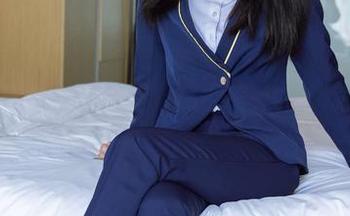 BoBoSocks袜啵啵 – 雪糕的OL制服套图花絮版，看她的职场魅力如何炸裂！
