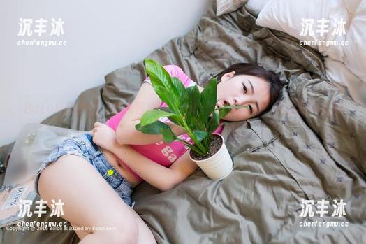 BoLoli菠萝社 - 猫九酱Sakura的体操服写真，是运动与美的终极结合，别忘了下载哦！