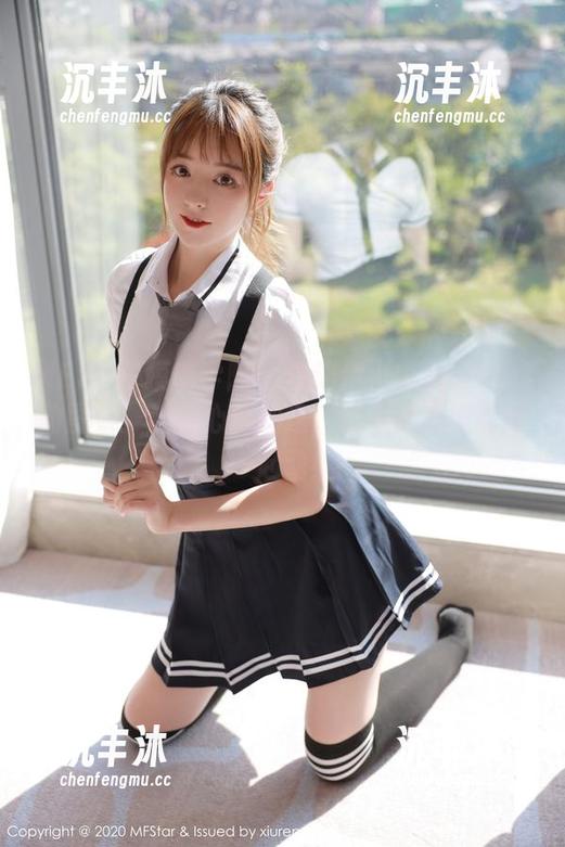 MFStar模范学院 - 精选伊小七MoMo运动图集：让你心跳加速，恨不得也跟着她一起动！