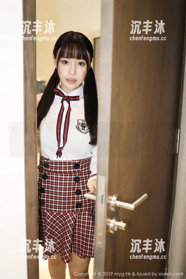 MyGirl美媛馆 - 原图曝光！MARA酱原来在丝袜下藏着这么多秘密