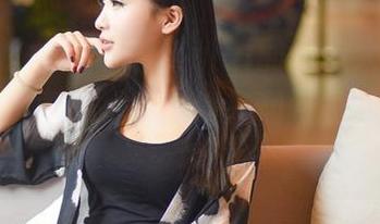 TGOD推女神 – 琪琪qlql的自拍大赛：每套图都是喜剧片段，快来翻阅最新更新吧！