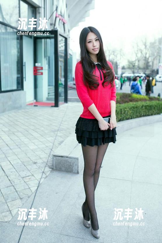 TuiGirl推女郎 - 何何夕最新浴室图集：湿润的角落，仿佛藏着不为人知的故事