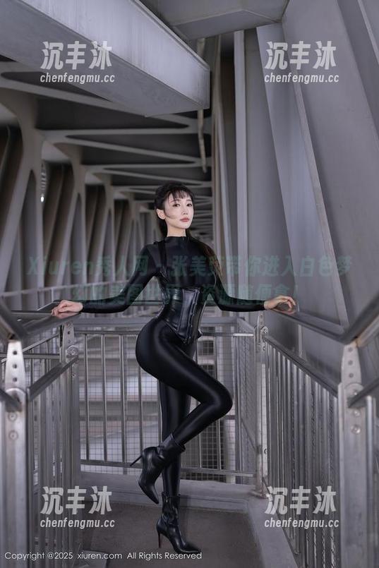 Xiuren秀人网 - 张美荧带你进入白色梦幻的美图世界，资源随便拿！