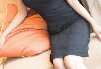 Xiuren秀人网 – 慧敏Vivi的私房小秘密：看肉丝如何撩拨你的心！