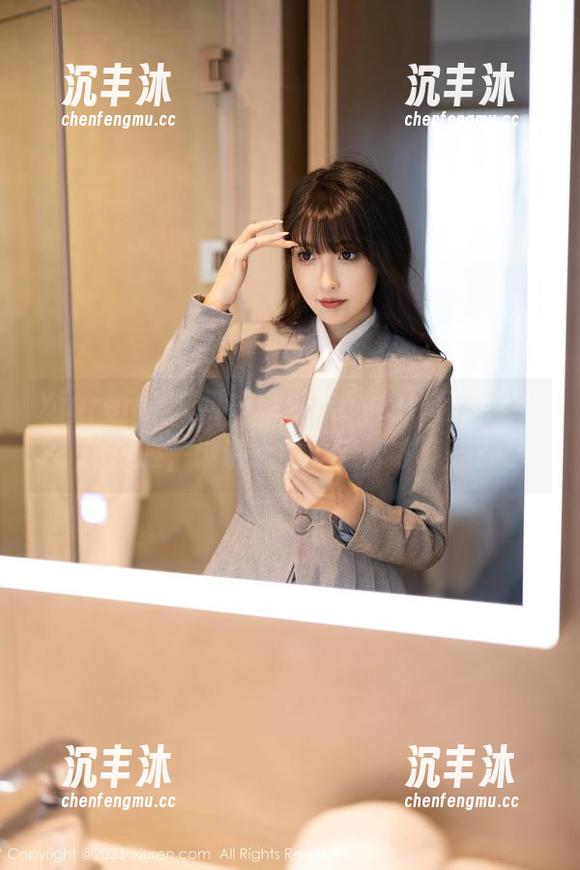 Xiuren秀人网 - 晓梦may的作品：全套体操服，谁说运动要流汗才能美？