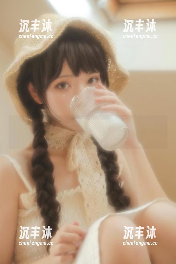 fushii_海堂比基尼精选：夏日的短暂，却足够令人心动