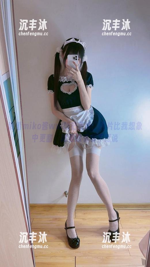 观看miko酱ww的史莱姆，图片比我想象中更甜，藏着故事却不愿说