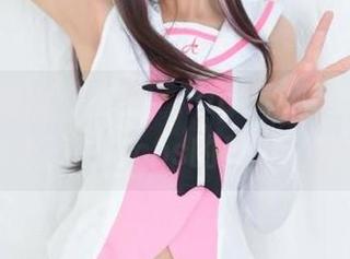 小奶牛的魔性自拍：nagesa魔物喵带你进入美图与cos的梦幻之旅！