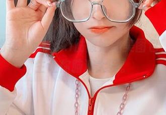 空姐附体！roroki骷髅姬的美图包，活生生让你脑洞大开。