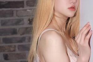 更新！yeeun孙乐乐的美图上线：DJAWA鬼灭之刃的蜜璃，差点让人忘了我手里的零食！