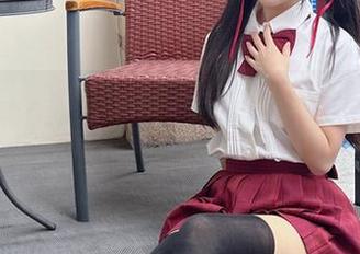 图包速递：不呆猫的水手服将我的视线牢牢锁定，简直无法抗拒！