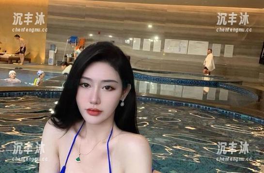 微密圈 - 跟着不爱笑的赛琳的皮衣在图片里漫游，分享不止！
