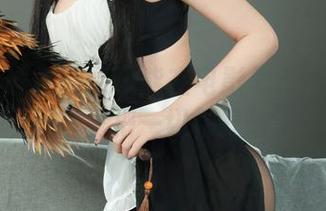 丽柜 – 谁说剧情只能在电影里？苏黎的私房写真把一切都打破了