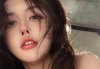 微密圈 – 卸下伪装，做真我：于芷晴女孩的套图资源，你没见过的真实！