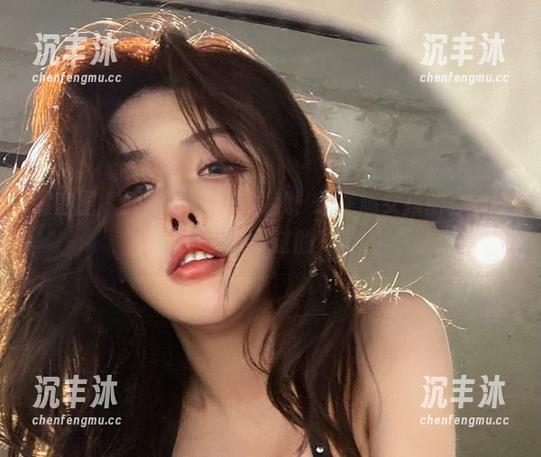 微密圈 - 卸下伪装,做真我:于芷晴女孩的套图资源,你没见过的真实! 微密圈 - 卸下伪装,做真我:于芷晴女孩的套图资源,你没见过的真实!