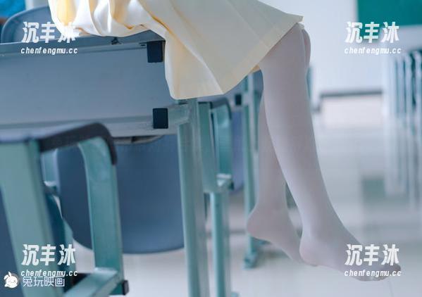 兔玩映画的吊带短裤合集，壁纸上妩媚得流连忘返。
