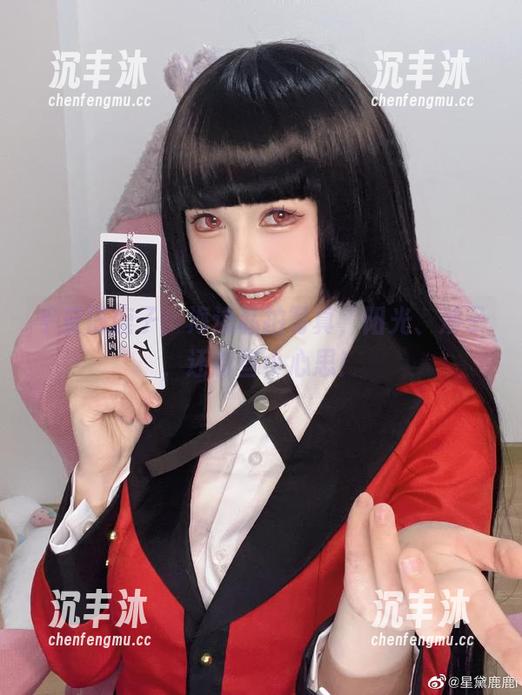 千反田鹿子：海边私拍写真，阳光、沙子，还有些小心思！