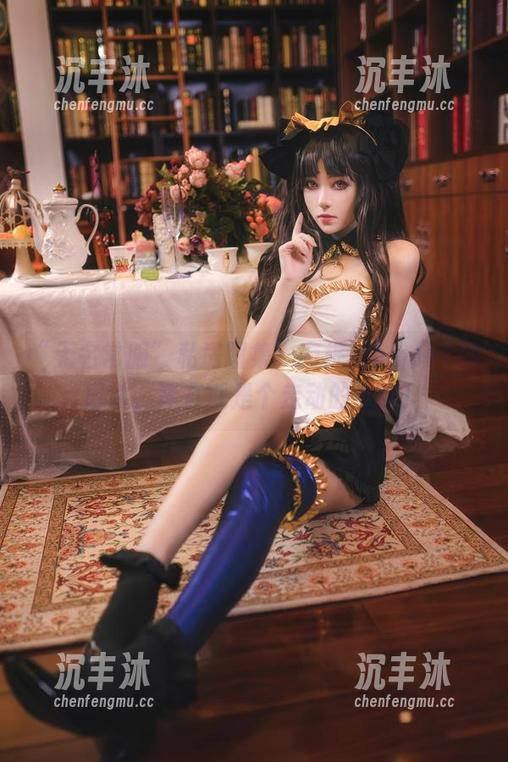 “无名常服”私房图集：南桃Momoko的日常，简直就是个走动的衣架！