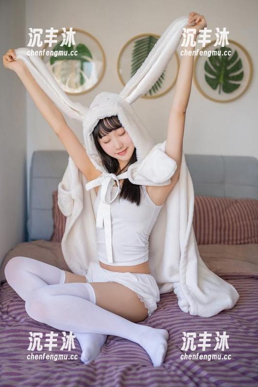 一秒钟在线获取,喵糖映画的俏皮制服原图太撩了! 一秒钟在线获取,喵糖映画的俏皮制服原图太撩了!