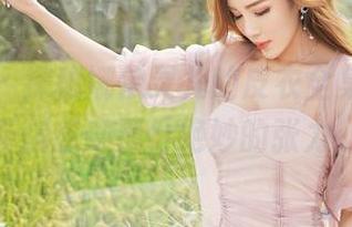 嗲囡囡 – 探秘娜依灵儿的皮衣全集，原图带你感受那份绝妙的张力。