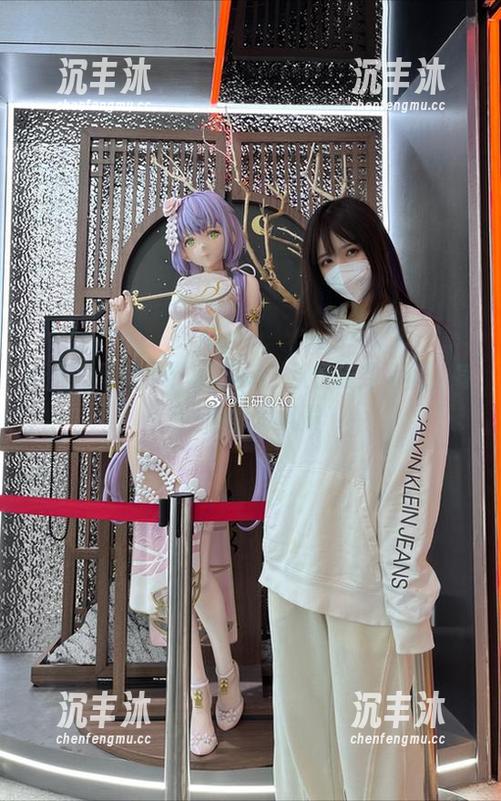 妖君白研婚纱作品合集：从优雅到娇俏，每一件都是风景