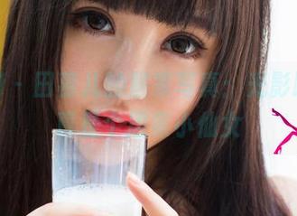 尤果网 – 田慕儿的居家写真：光影跳舞，真是个居家小仙女
