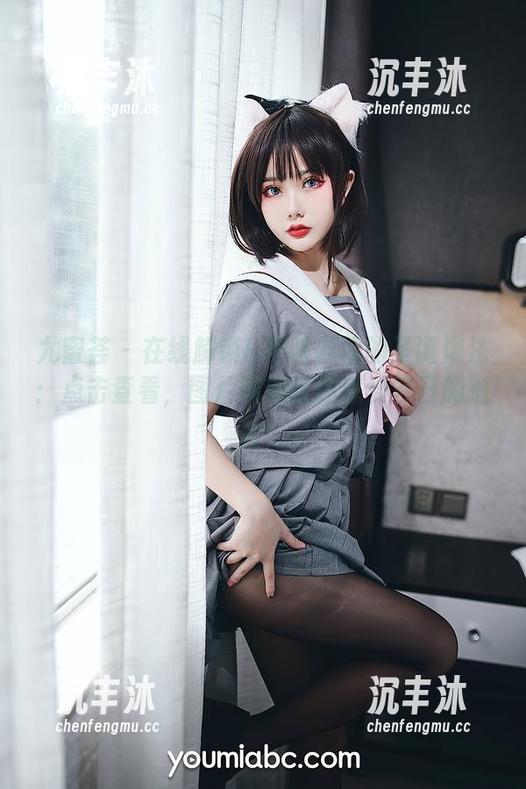尤蜜荟 - 在线解锁H杯陈若初的圣诞魔法：点击查看，图片瞬间让你感受节日的魅力！
