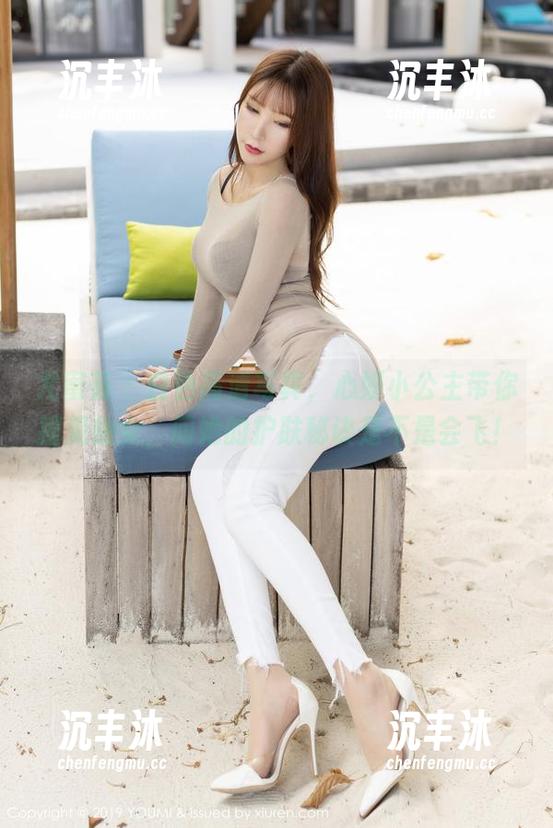尤蜜荟 - 白色高清写真，心妍小公主带你撞见仙女，问她的护肤秘诀是不是会飞！