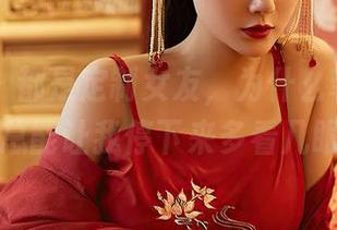 尤蜜荟 – 都是定制女友，为什么菲儿的图片总能让我停下来多看几眼？
