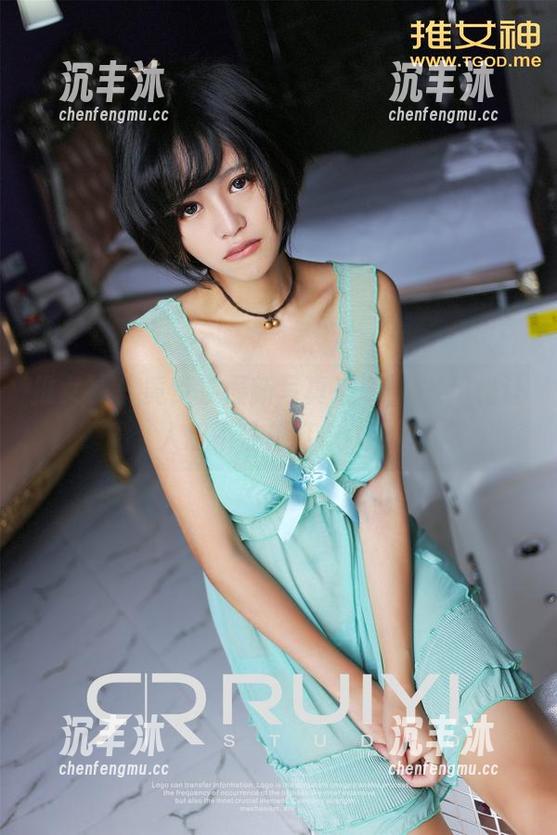 推女神 - 黄梦羡最新写真来袭，JK风格让人忍不住想打call！