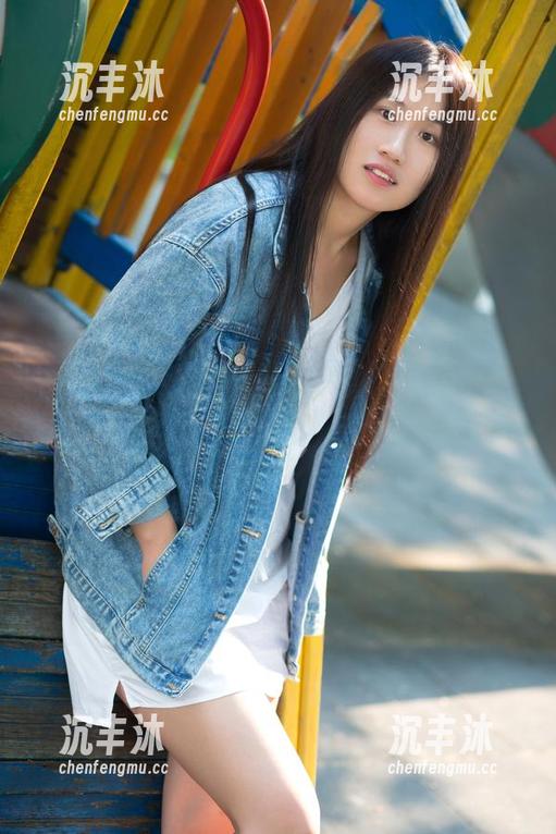 推女郎 - 白丝与私房的完美结合，梁棋棋又来了！