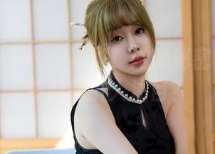 星颜社 – 李柯颖写真：她的秘密作品集竟然如此引人注目？
