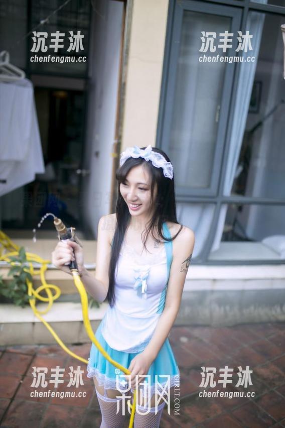 果团网 - 夏日写真精选：龚玥菲，轻轻一撩，心随风动