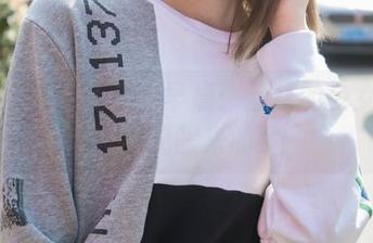 梦丝女神 – 晓晓的早晨：起床的少女和那些不愿醒来的梦