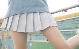 梦丝女神 – 吃货少女的超市心情：玥玥带来的灵魂套图资源！