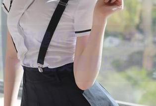 模范学院 – 这腿不简单！高清图包，让伊小七MoMo的美腿横扫你的屏幕！