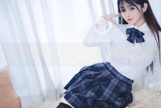 樱井宁宁浴室写真精选：谁说水光会掩盖美丽？