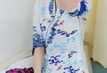 物恋传媒 – 探秘小昭的居家魅力：私拍图包，细节打动人心。