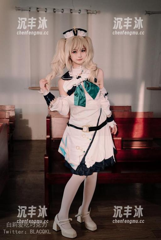 最新写真合集：白莉爱吃巧克力miku，难得的一剂良药，刚需！