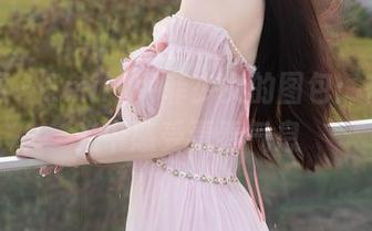 秀人网 – Emily尹菲少女的图包：在无圣光中感受青春气息
