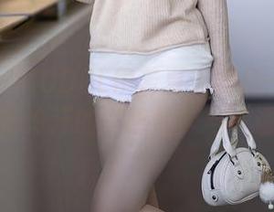 秀人网 – MODEL伊若夏天图包——让人捏一把冷汗的‘热情’与‘诱惑’