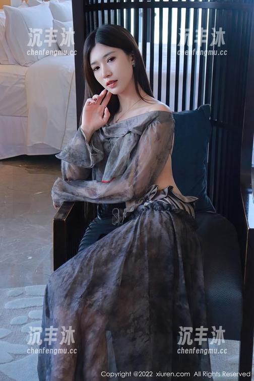 秀人网 - 看，还是加朵babe——无圣光的死库水图集大揭秘！