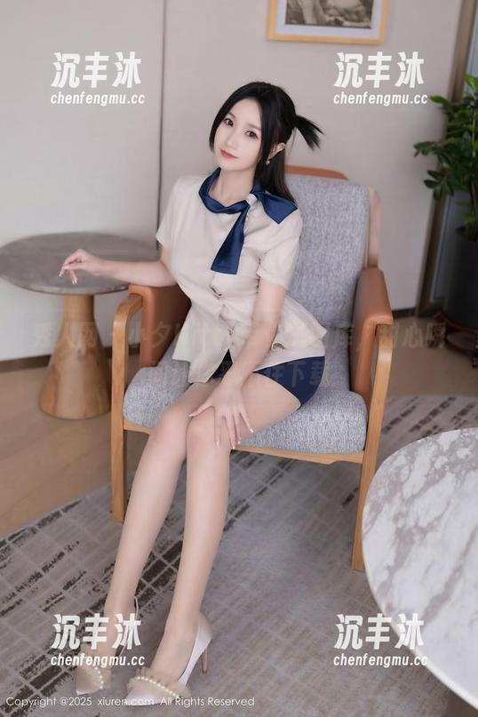 秀人网 - 小夕Kitty带你逛图库，甜心瞬间让你忍不住下载
