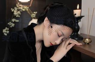 秀人网 – 林昔予yorki连衣裙：要是每个美图都这样免费就好了！