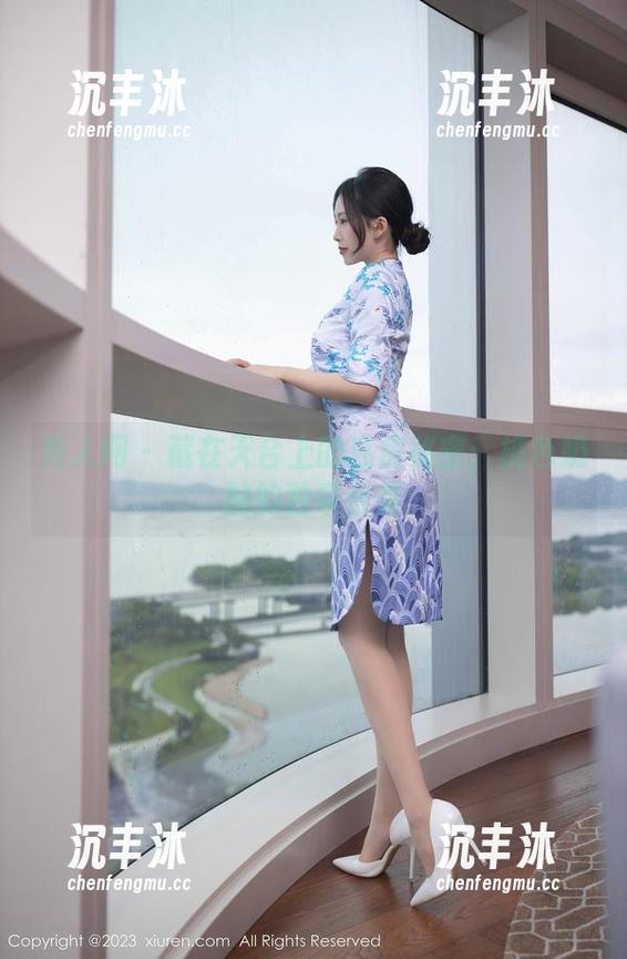 秀人网 - 藏在天台上的私房秘密：桃色奶酪的独家合集
