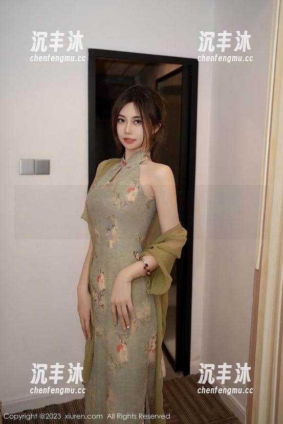 秀人网 - 喂,这白裙透出了几分暧昧,王雅姗的写真原图我只能说心动! 秀人网 - 喂,这白裙透出了几分暧昧,王雅姗的写真原图我只能说心动!