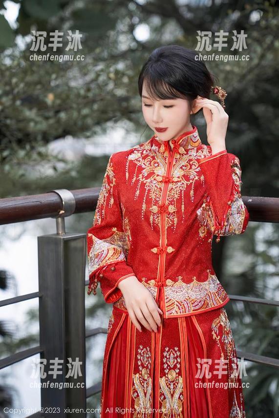 秀人网 - 瑶啊摇的瑶：肌肤诱惑的高清图集，让我们一起忘记身边的土味！