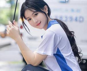 秀人网 – 海南海风与人间美味：美桃酱心愿旅拍精选作品集，绝对撩人心弦！